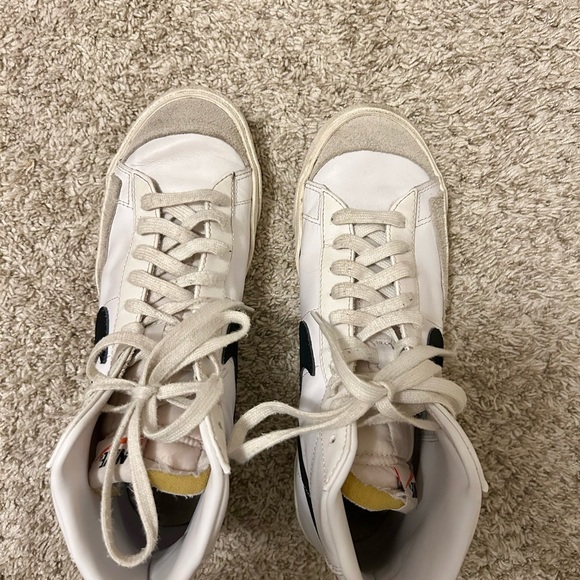 NIKE BLAZER SNEAKER ORIGINAL BLACK AND WHITE UNISEX - Picture 2 of 2